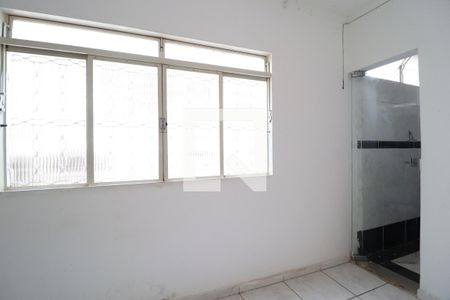 Quarto 1 - Suíte de casa para alugar com 3 quartos, 220m² em Osvaldo Rezende, Uberlândia