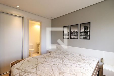 Suíte de apartamento para alugar com 2 quartos, 68m² em Vila Ipiranga, Porto Alegre