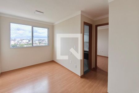 Sala de apartamento para alugar com 2 quartos, 43m² em Parque Industrial, Campinas