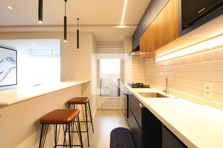 Cozinha e Área de Serviço de apartamento à venda com 2 quartos, 65m² em Vila Anglo Brasileira, São Paulo