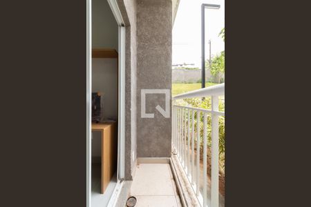 Varanda da Sala/Cozinha de apartamento para alugar com 1 quarto, 24m² em Vila Butantã, São Paulo