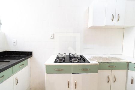 Cozinha de apartamento à venda com 2 quartos, 69m² em Menino Deus, Porto Alegre