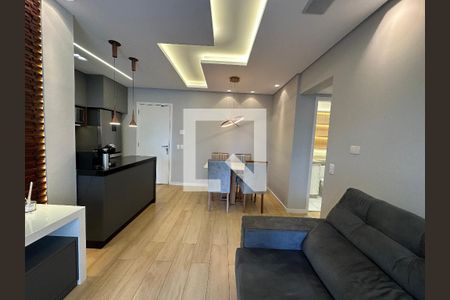 Sala de apartamento para alugar com 1 quarto, 51m² em Empresarial 18 do Forte, Barueri