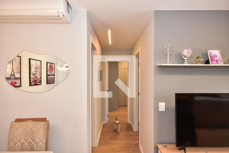 Corredor de apartamento à venda com 2 quartos, 65m² em Vila Andrade, São Paulo