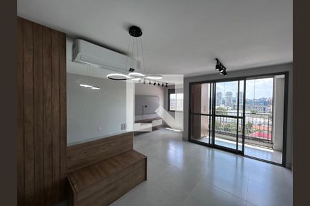 Sala  de apartamento para alugar com 2 quartos, 71m² em Santo Amaro, São Paulo