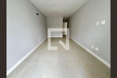 Casa à venda com 4 quartos, 360m² em Barra da Tijuca, Rio de Janeiro