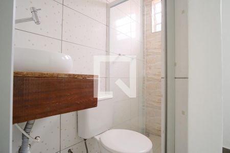 Banheiro da Suíte de casa para alugar com 1 quarto, 52m² em Penha de França, São Paulo