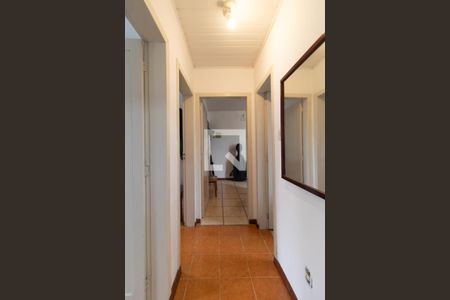 Corredor de apartamento à venda com 3 quartos, 76m² em Centro Histórico, Porto Alegre
