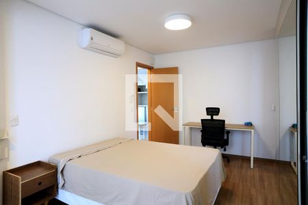 Suíte de apartamento para alugar com 2 quartos, 140m² em Lourdes, Belo Horizonte