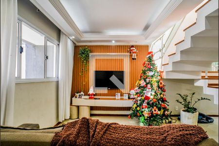 Sala de casa à venda com 3 quartos, 140m² em Utinga, Santo André