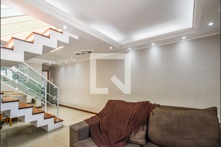 Sala de casa à venda com 3 quartos, 140m² em Utinga, Santo André