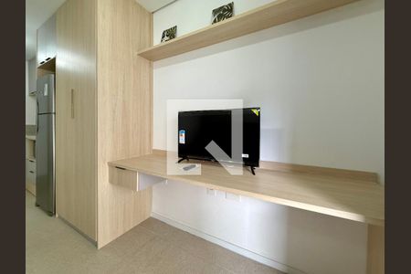 Quarto  de kitnet/studio para alugar com 0 quarto, 26m² em Campo Belo, São Paulo