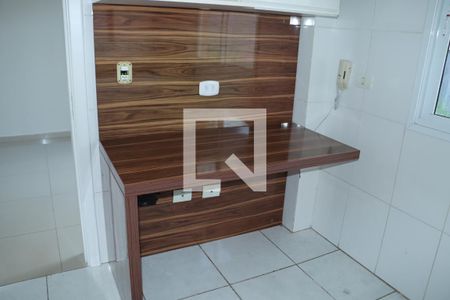 Casa de Condomínio para alugar com 3 quartos, 140m² em Jardim Rebelato, Cotia