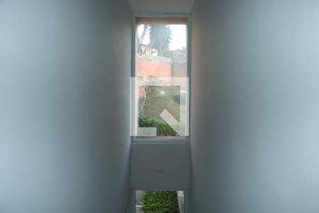 Casa de Condomínio para alugar com 3 quartos, 140m² em Jardim Rebelato, Cotia