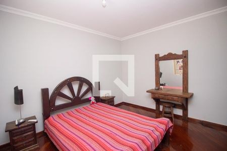 suite  de casa para alugar com 4 quartos, 224m² em Nacional, Contagem