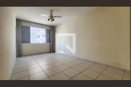 Sala de kitnet/studio para alugar com 1 quarto, 36m² em Embaré, Santos