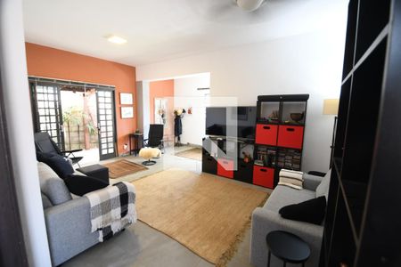 Sala de casa para alugar com 3 quartos, 200m² em Botafogo, Campinas