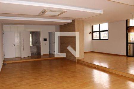 Apartamento para alugar com 2 quartos, 280m² em Pacaembu, São Paulo