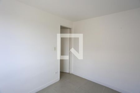 quarto 2 de apartamento para alugar com 2 quartos, 54m² em V Leonidas Moreira, São Paulo