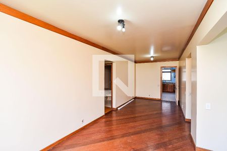 Sala de apartamento à venda com 3 quartos, 115m² em Petrópolis, Porto Alegre