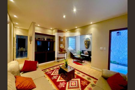 Sala de casa à venda com 2 quartos, 118m² em Vila Galvão, Guarulhos