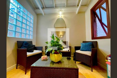 Sala de casa à venda com 2 quartos, 118m² em Vila Galvão, Guarulhos