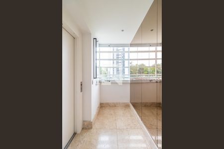 Apartamento à venda com 2 quartos, 156m² em Melville Empresarial Ii, Barueri