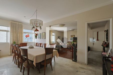 Apartamento à venda com 4 quartos, 200m² em Lourdes, Belo Horizonte