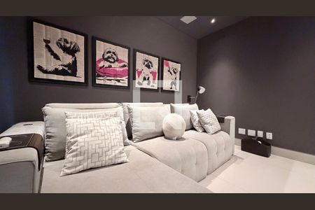 Sala de TV de casa de condomínio para alugar com 3 quartos, 278m² em Swiss Park, Campinas