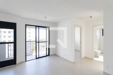 Sala e Cozinha de apartamento para alugar com 2 quartos, 41m² em Cidade Antônio Estêvão de Carvalho, São Paulo