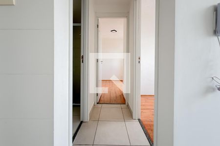 Corredor de apartamento para alugar com 2 quartos, 35m² em Cambuci, São Paulo