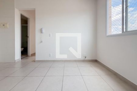 Sala de apartamento para alugar com 2 quartos, 35m² em Cambuci, São Paulo
