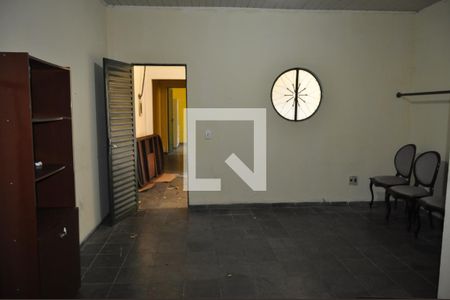 Casa à venda com 7 quartos, 200m² em Engenho de Dentro, Rio de Janeiro