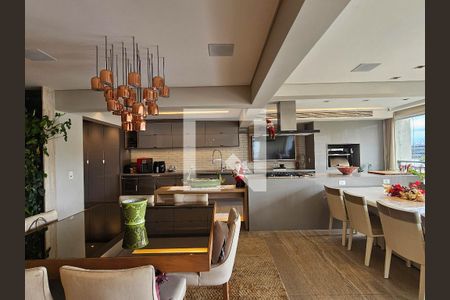 Sala de apartamento à venda com 4 quartos, 244m² em Água Branca, São Paulo