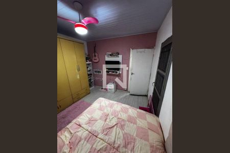 Casa à venda com 4 quartos, 150m² em Vila Santo Estefano, São Paulo