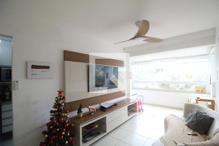Sala de apartamento à venda com 2 quartos, 68m² em Barra Olímpica, Rio de Janeiro