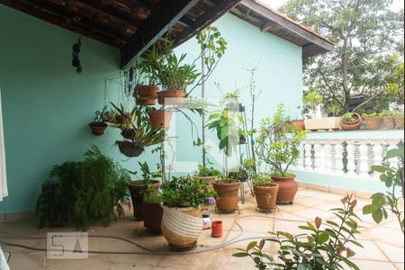 Casa à venda com 3 quartos, 172m² em Jardim Santa Emilia, São Paulo