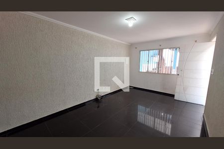 Casa para alugar com 2 quartos, 170m² em Parque Maria Helena, Suzano