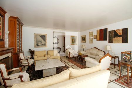 Sala de Estar de apartamento à venda com 2 quartos, 245m² em Jardim Paulista, São Paulo