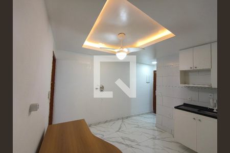 Sala / Cozinha de casa de condomínio para alugar com 1 quarto, 45m² em Anil, Rio de Janeiro
