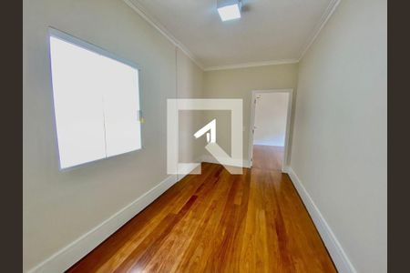 Casa à venda com 3 quartos, 360m² em Vila Nova Conceição, São Paulo