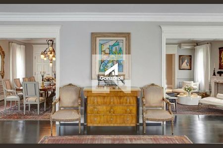 Casa à venda com 5 quartos, 735m² em Jardim Europa, São Paulo