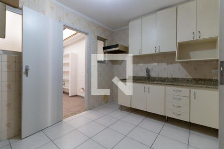 Cozinha  de casa para alugar com 2 quartos, 150m² em Jardim Santa Cruz (sacoma), São Paulo