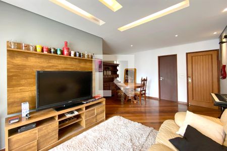 Sala de apartamento para alugar com 3 quartos, 110m² em Lourdes, Belo Horizonte