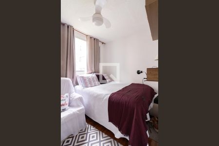 Quarto 1 de apartamento para alugar com 2 quartos, 42m² em Parque Ipe, São Paulo