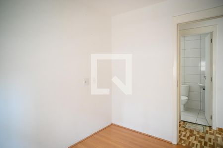 Quarto 1 de apartamento para alugar com 2 quartos, 41m² em Jardim Sao Saverio, São Paulo