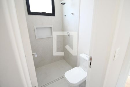 Banheiro Suíte 1 de casa de condomínio à venda com 3 quartos, 221m² em Ville Sainte Hélène, Campinas