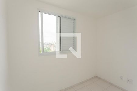 Quarto 2 de apartamento para alugar com 2 quartos, 40m² em Vila Marari, São Paulo