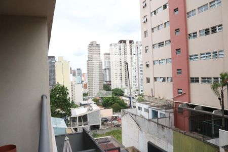 Varanda de kitnet/studio para alugar com 1 quarto, 24m² em Perdizes, São Paulo