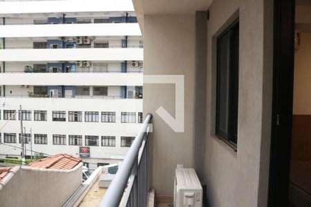 Varanda de kitnet/studio para alugar com 1 quarto, 24m² em Perdizes, São Paulo